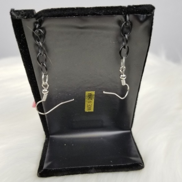 Pink Eiffel Tower Dangle Earrings - Picture 4 of 6